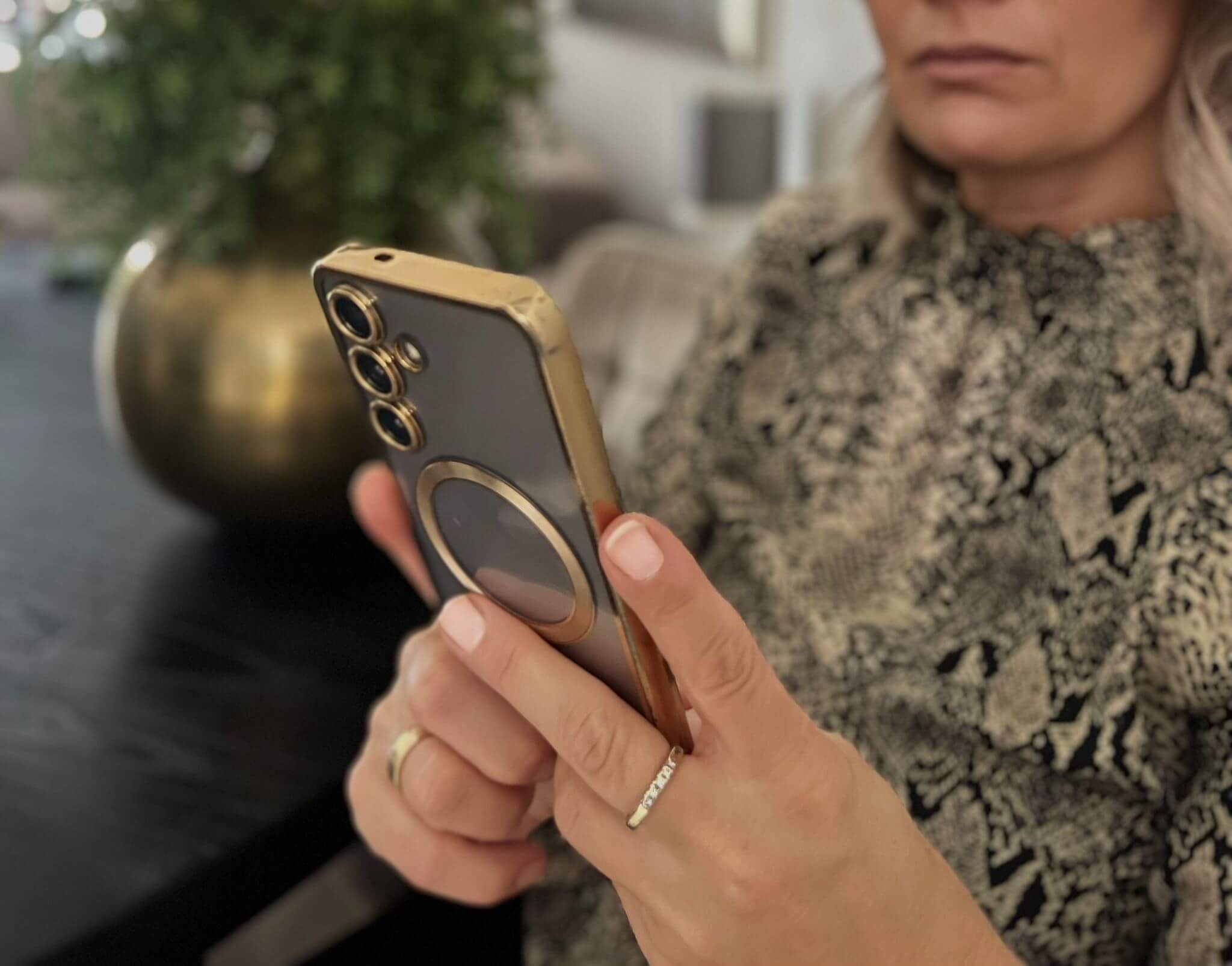 Communicatie tussen ondernemer en Chantal Degen. Sparren en meedenken via telefoon